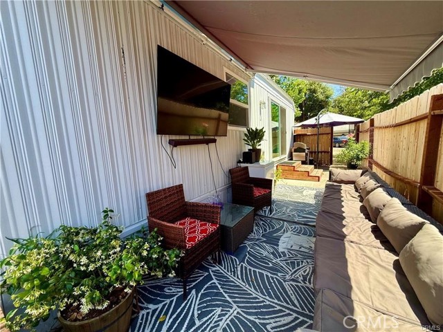 Front Image Thumbnail for CRLC25279932