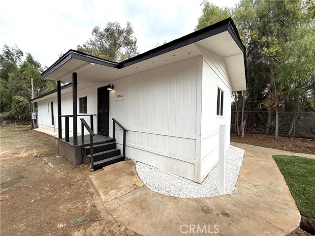 Front Image Thumbnail for CRIG25260823