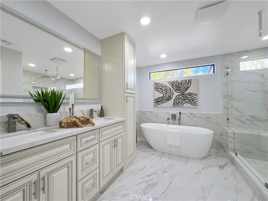 MLS #CV26011396 image #18