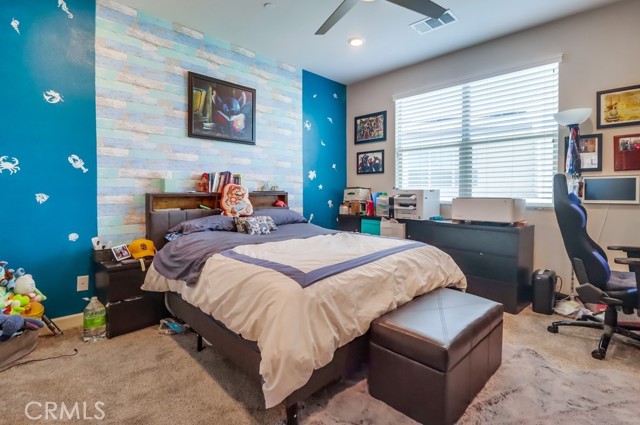 1905 Soho Lane, Chula Vista CA: https://media.crmls.org/medias/658dd104-b86e-4ee3-b097-207be3f3f75d.jpg