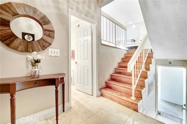 Detail Gallery Image 2 of 20 For 5514 Las Virgenes, Calabasas,  CA 91302 - 3 Beds | 2 Baths