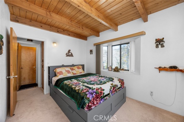 Detail Gallery Image 15 of 38 For 32947 Squirrel Ln, Arrowbear,  CA 92308 - 2 Beds | 2 Baths
