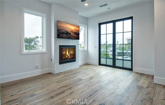 Detail Gallery Image 11 of 23 For 710 Avocado Ave a,  Corona Del Mar,  CA 92625 - 3 Beds | 3/1 Baths