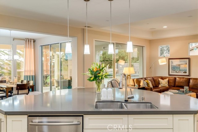 1702 Louise Lane, Nipomo CA: https://media.crmls.org/medias/658ef3a9-f36c-4ab9-a28d-8c9f8954e666.jpg