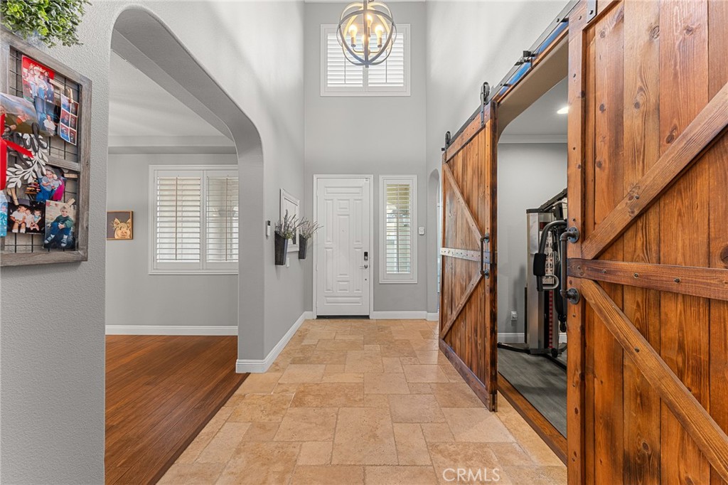 MLS #IV25160010 image #9