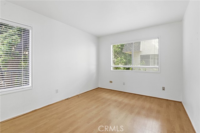 Detail Gallery Image 17 of 33 For 6121 Shoup #35,  Woodland Hills,  CA 91367 - 1 Beds | 2 Baths