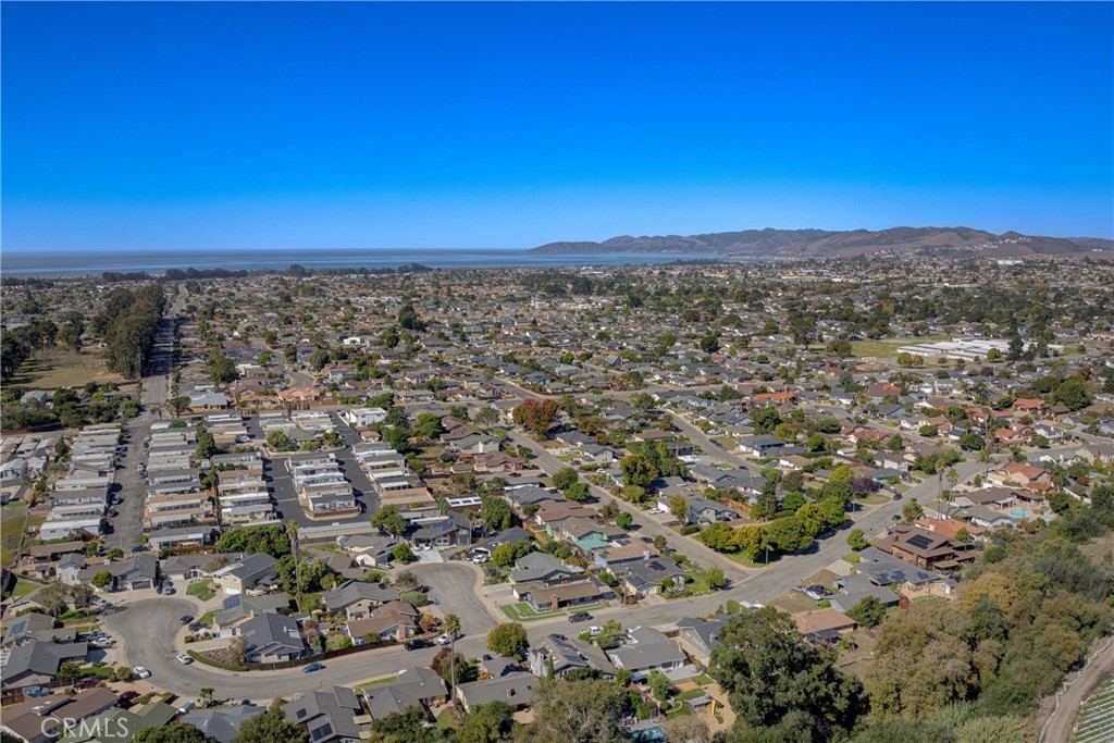 https://media.crmls.org/medias/6591ed62-2e11-4153-9d9e-37b860787bd5.jpg?preset=X-Large