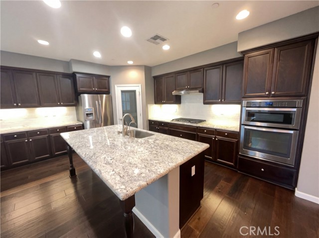 Detail Gallery Image 5 of 28 For 8581 Pinehollow, Discovery Bay,  CA 94505 - 5 Beds | 4 Baths