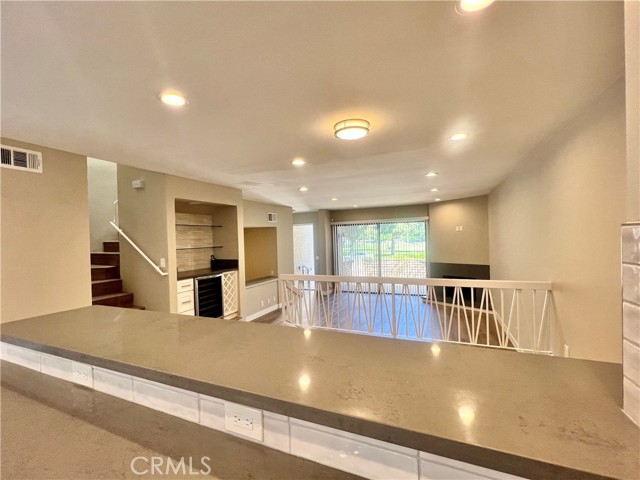Detail Gallery Image 17 of 34 For 21730 Marylee St #27,  Woodland Hills,  CA 91367 - 3 Beds | 2/1 Baths