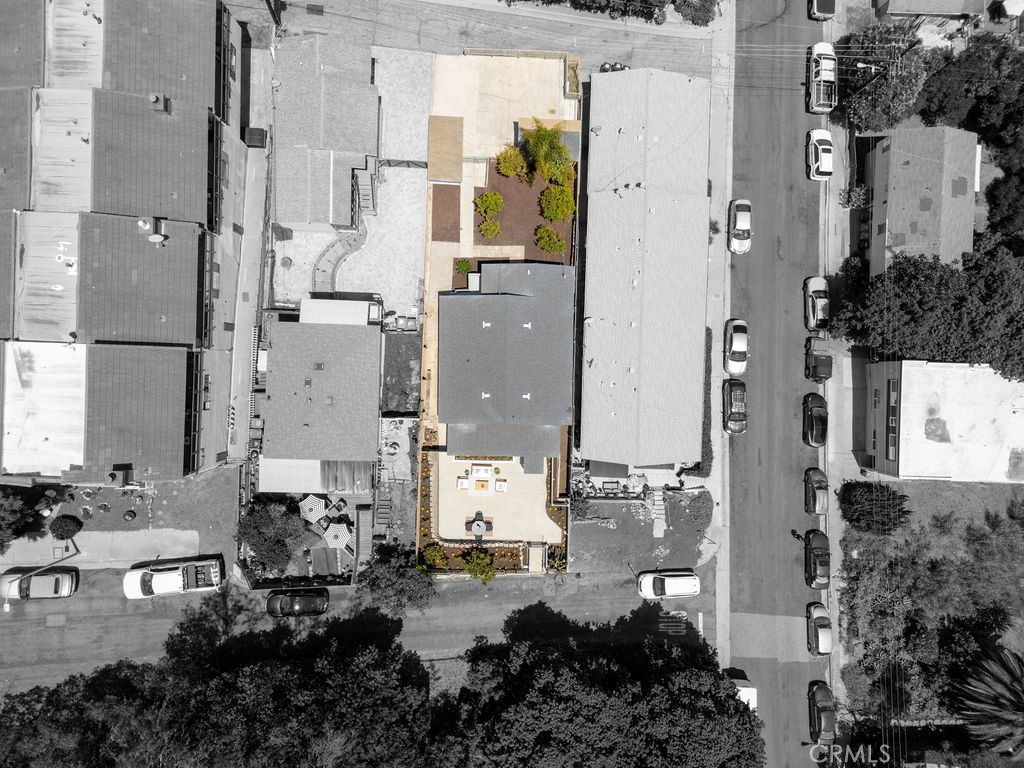 https://media.crmls.org/medias/659237da-adc0-49da-a784-698e3a28b53d.jpg?preset=X-Large