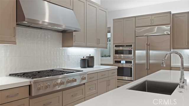 29375 Via Diamante, Valencia CA: https://media.crmls.org/medias/65927d09-2f38-4deb-907b-66c179339d37.jpg