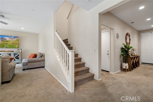 Detail Gallery Image 4 of 22 For 11765 Kirkland, Victorville,  CA 92392 - 4 Beds | 3/1 Baths