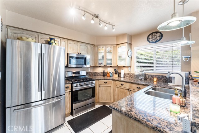 Detail Gallery Image 15 of 47 For 861 Shade Tree Way, Corona,  CA 92878 - 3 Beds | 2/1 Baths