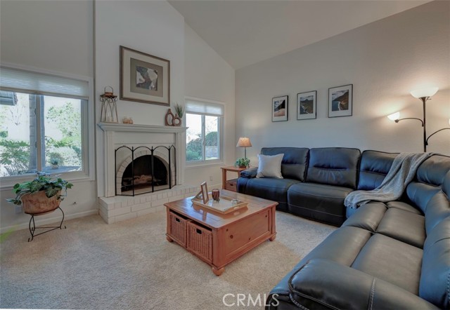 Detail Gallery Image 9 of 70 For 26586 via Noveno, Mission Viejo,  CA 92691 - 4 Beds | 3 Baths