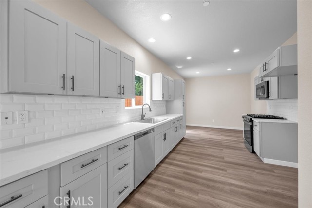 Detail Gallery Image 7 of 23 For 8393 Amapoa, Atascadero,  CA 93422 - 3 Beds | 2/1 Baths