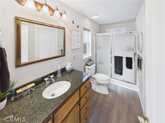 Detail Gallery Image 8 of 43 For 6107 Monte Vista, Mariposa,  CA 95338 - 3 Beds | 3 Baths