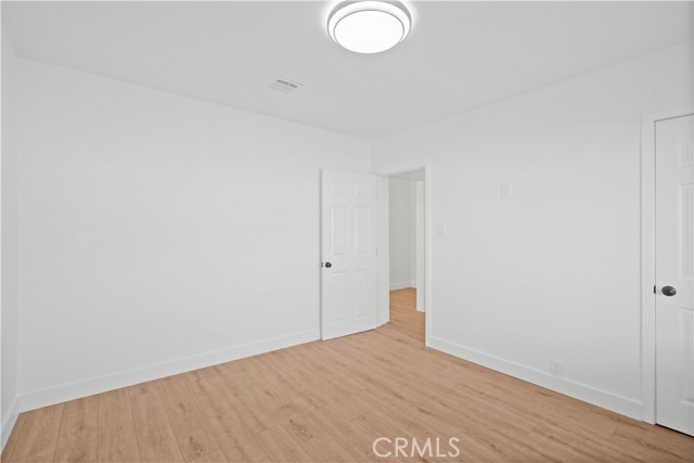 Detail Gallery Image 16 of 32 For 11031 Lull St, Sun Valley,  CA 91352 - 2 Beds | 1/1 Baths