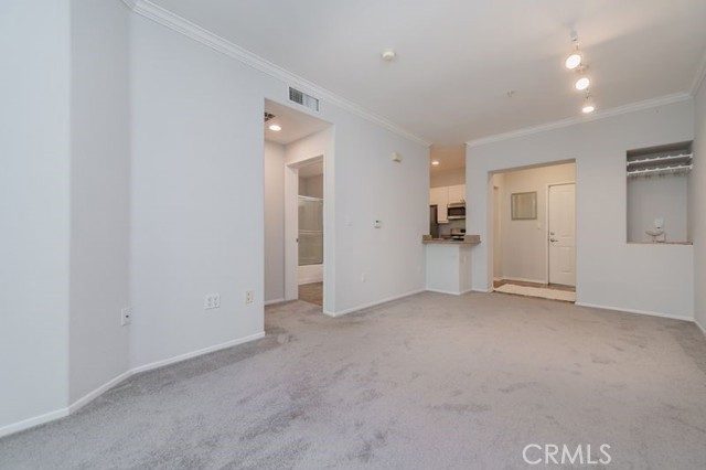 Detail Gallery Image 8 of 26 For 2224 Watermarke, Irvine,  CA 92612 - 1 Beds | 1 Baths