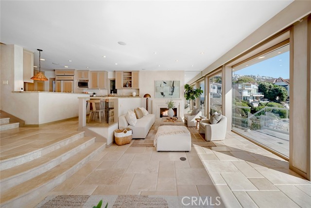 Detail Gallery Image 39 of 74 For 1907 Ocean Way, Laguna Beach,  CA 92651 - 4 Beds | 3/1 Baths