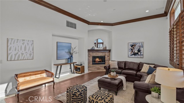 18041 Merlin Road, Silverado CA: https://media.crmls.org/medias/6594c9e2-796c-4b25-8124-83a95451e459.jpg