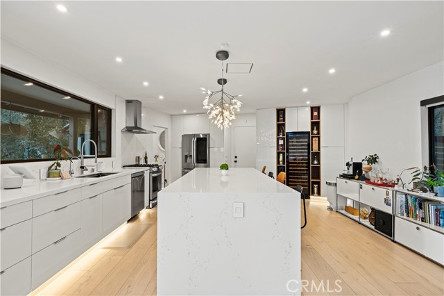 Detail Gallery Image 14 of 49 For 3640 Wrightwood, Studio City,  CA 91604 - 3 Beds | 3 Baths