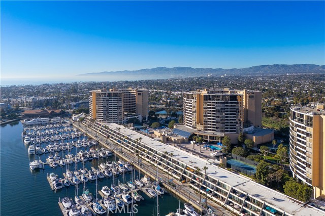 Detail Gallery Image 27 of 28 For 4316 Marina City #633,  Marina Del Rey,  CA 90292 - 3 Beds | 2 Baths