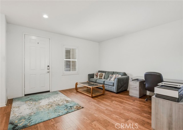 Detail Gallery Image 8 of 36 For 31874 Cloverhill Way, Murrieta,  CA 92563 - 4 Beds | 2 Baths