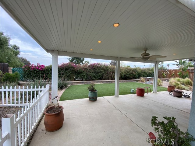 22817 Sweet Pea Circle, Moreno Valley CA: https://media.crmls.org/medias/6596c780-8a62-417c-860d-0610938c4f71.jpg