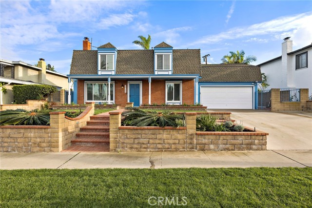 Detail Gallery Image 23 of 27 For 20152 Redlands Dr, Newport Beach,  CA 92660 - 5 Beds | 3 Baths