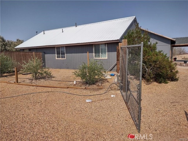Image 2 for 45280 Yermo Rd, Newberry Springs, CA 92365