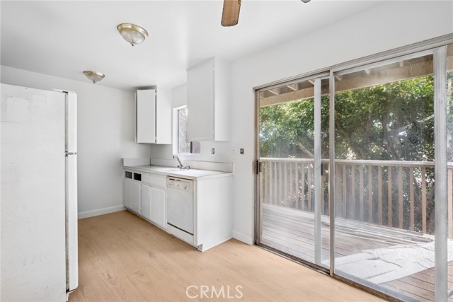 Detail Gallery Image 3 of 12 For 1512 Buena #B,  San Clemente,  CA 92672 - 2 Beds | 1 Baths