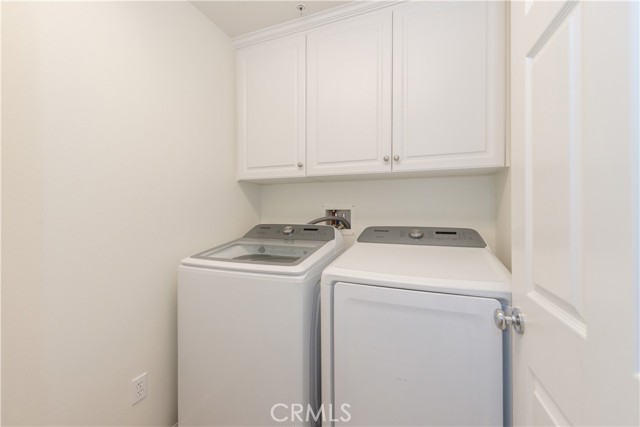 142 Full Moon, Irvine CA: https://media.crmls.org/medias/6599ec76-f149-4a2e-9e65-b1c9d5365b9a.jpg