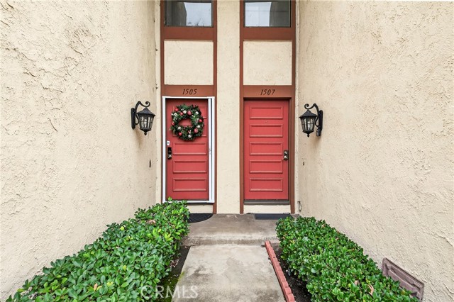 Detail Gallery Image 4 of 27 For 1507 via Linda, Fullerton,  CA 92833 - 2 Beds | 2/1 Baths