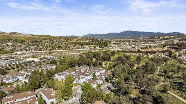 Detail Gallery Image 28 of 29 For 20335 Rue Crevier #521,  Canyon Country,  CA 91351 - 3 Beds | 2 Baths