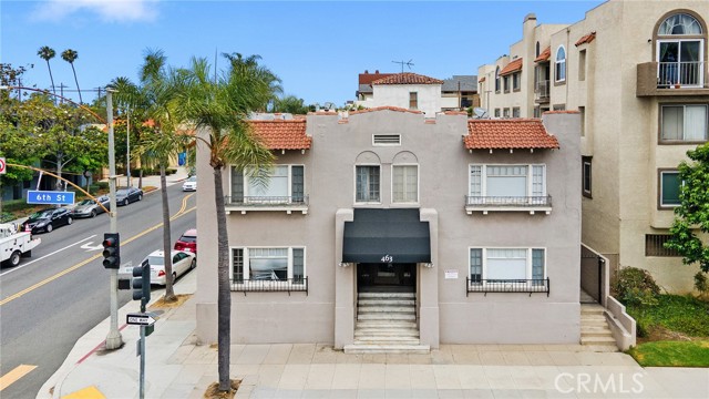 463 W 6th Street, Long Beach CA: https://media.crmls.org/medias/659bb392-c23f-40bb-b431-5af976169f86.jpg