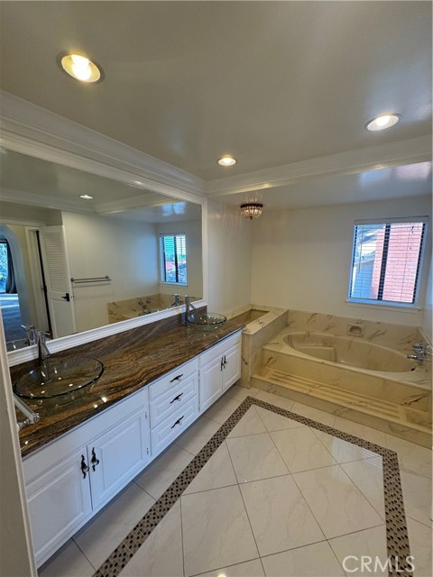 Detail Gallery Image 20 of 28 For 11445 Etiwanda, Porter Ranch,  CA 91326 - 4 Beds | 3 Baths