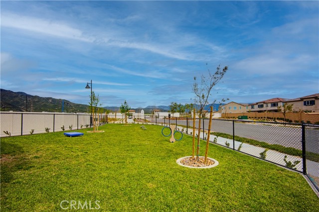 Detail Gallery Image 39 of 43 For 16746 Mistletoe, Fontana,  CA 92336 - 3 Beds | 2 Baths