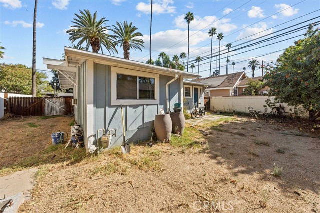 Detail Gallery Image 26 of 27 For 3570 2nd St, Riverside,  CA 92501 - 3 Beds | 1 Baths