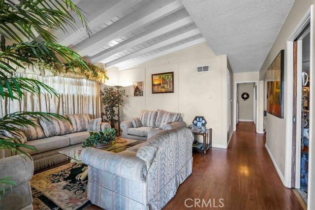 Image 4 of 41 For 9241 Vicki Drive