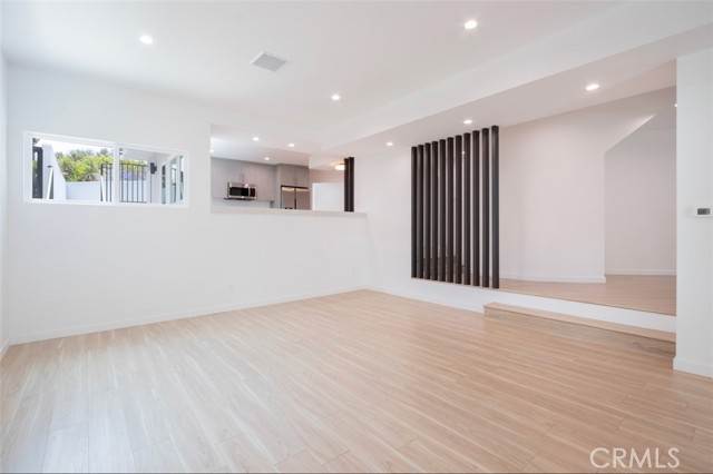 Detail Gallery Image 5 of 24 For 1346 N Stanley Ave #1,  Los Angeles,  CA 90046 - 4 Beds | 4/1 Baths