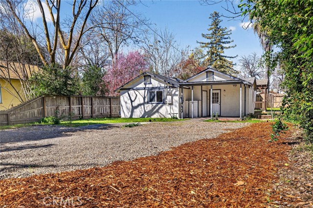 Detail Gallery Image 14 of 45 For 140 W 22nd, Chico,  CA 95928 - 2 Beds | 1 Baths