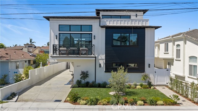 2217 Bataan Road, Redondo Beach, California 90278, 4 Bedrooms Bedrooms, 0 ,5 BathroomsBathrooms,Residential,For Sale,Bataan,0,SB26131272 2217 Bataan Road, Redondo Beach, California 90278, 4 Bedrooms Bedrooms, 0 ,5 BathroomsBathrooms,Residential,For Sale,Bataan,0,SB26131272