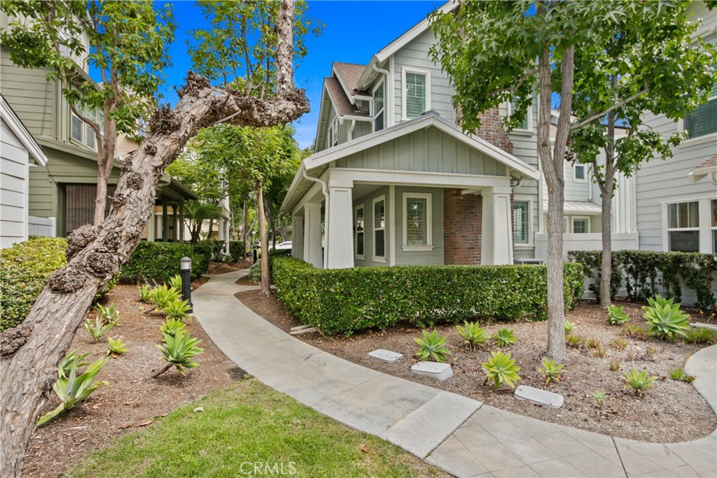 9 Paddock Pl