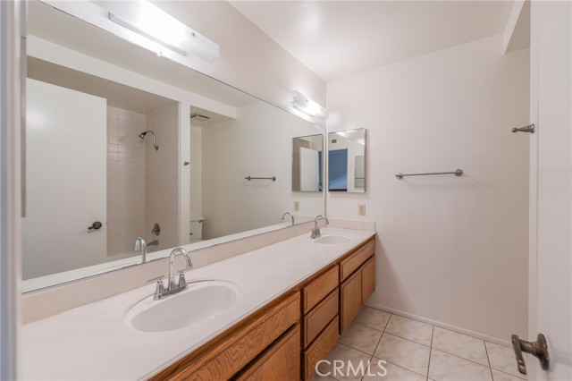 Detail Gallery Image 25 of 43 For 27 Lucero, Irvine,  CA 92620 - 4 Beds | 2/1 Baths