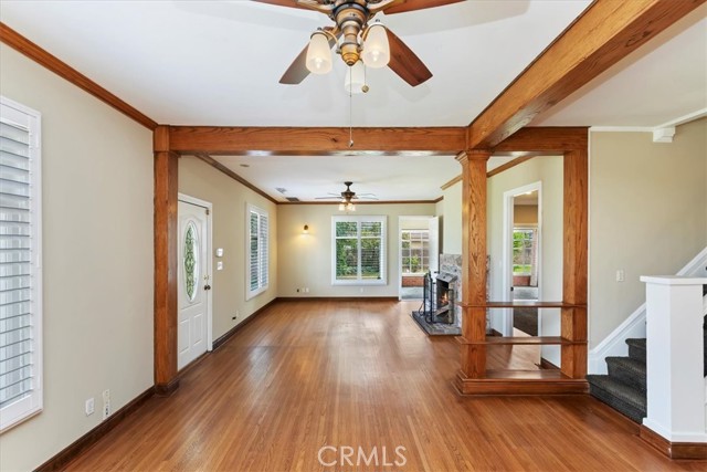 1350 E Chase Drive, Corona CA: https://media.crmls.org/medias/65a56424-c8fd-40a0-8133-efa4e1e522da.jpg