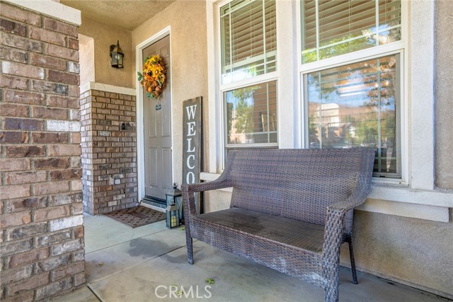 Detail Gallery Image 7 of 45 For 33353 Wallace Way, Yucaipa,  CA 92399 - 3 Beds | 2/1 Baths