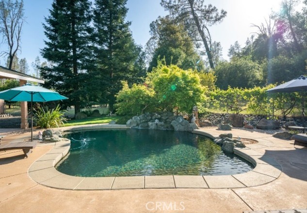 Detail Gallery Image 6 of 65 For 19347 Jacqueline St, Anderson,  CA 96007 - 4 Beds | 3 Baths