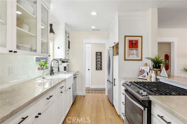 2402 Alvord Lane, Redondo Beach, California 90278, 3 Bedrooms Bedrooms, ,1 BathroomBathrooms,Residential,Sold,Alvord,SB22061532