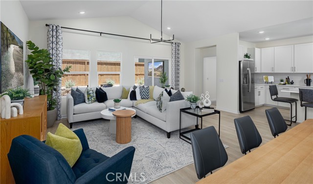 Detail Gallery Image 8 of 19 For 3391 Kellie Ave, Rosamond,  CA 93560 - 4 Beds | 3 Baths