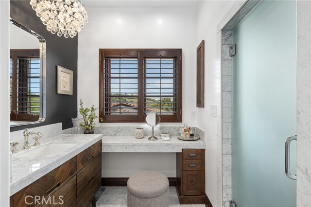 Detail Gallery Image 52 of 74 For 25 Golden Eagle, Irvine,  CA 92603 - 6 Beds | 6/1 Baths